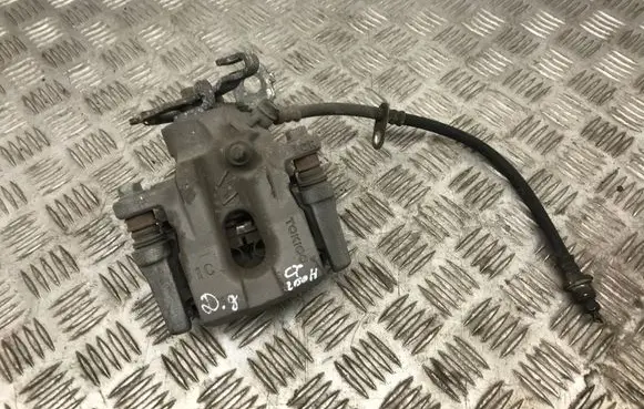 Lexus CT 200H Rear brake caliper