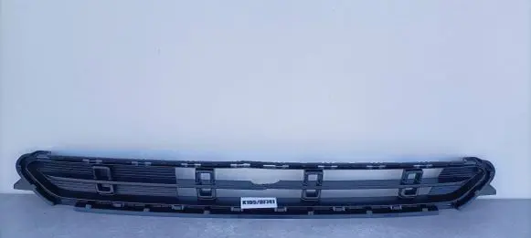 Fiat 600 Front bumper lower grill 735763141