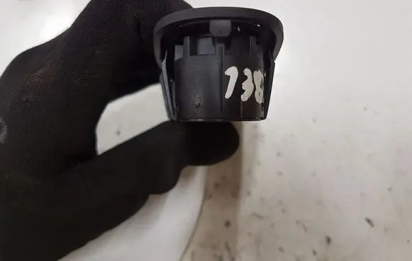 Citroen C4 I Picasso Electric window control switch 96639377ZD