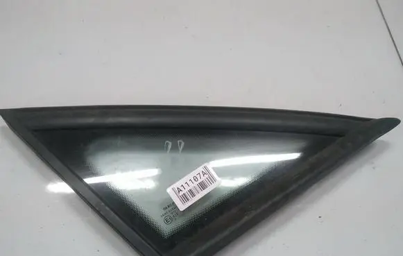 Seat Altea Front triangle window/glass AS2