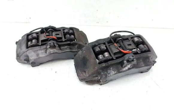 Audi Q7 4L Front brake caliper