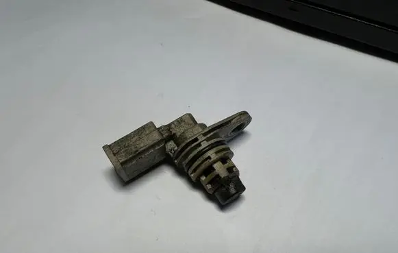 Seat Leon (1P) Camshaft speed sensor 030907601E
