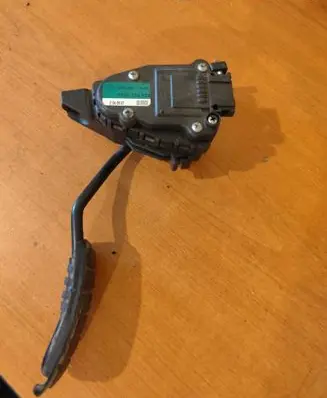Opel Movano A Accelerator throttle pedal 6PV00811904 7700314525