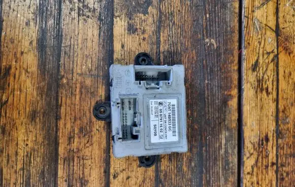 Ford Mondeo MK IV Door control unit/module 7G9T14B533GC