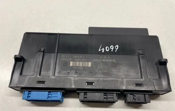 BMW 7 F01 F02 F03 F04 Comfort/convenience module 9228495 61359228495