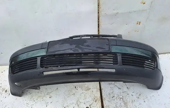 Volkswagen PASSAT B5 Front bumper 3B0807231