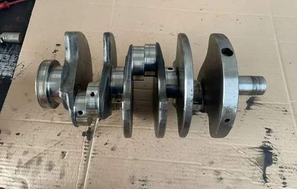 Audi A4 S4 B6 8E 8H Crankshaft 059G