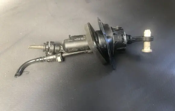 Ford S-MAX Clutch slave cylinder 5G917A541AC