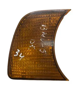 BMW 5 E34 Front indicator light 1384034 155042 AET2P87