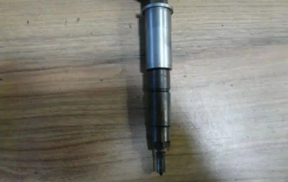 Renault Laguna III Fuel injector 804536BH8 045115007 04536BH82409