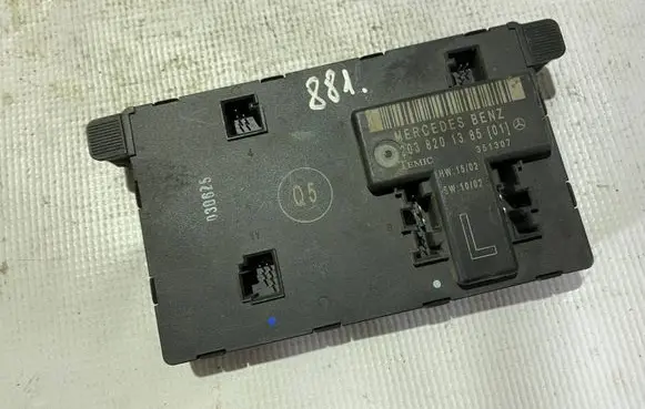Mercedes-Benz C W203 Door control unit/module a2038201385 2038201385