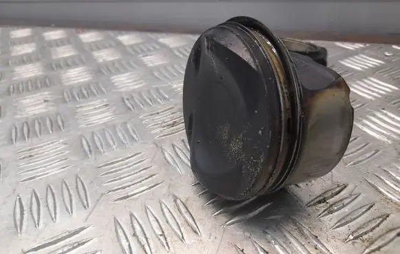 Audi Q5 SQ5 Piston with connecting rod 06EP 851132