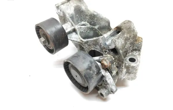 Renault Trafic III (X82) Generator/alternator bracket 