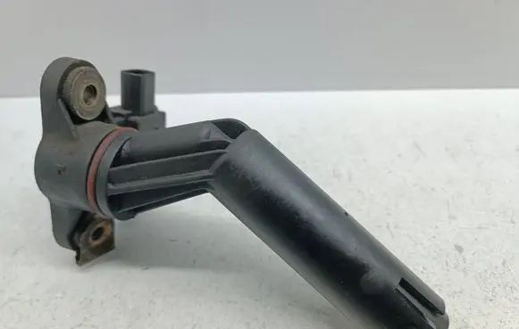 Mercedes-Benz A W168 Oil level sensor A0041533528 13542404 0041533528
