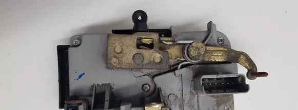 Peugeot 807 Front door lock