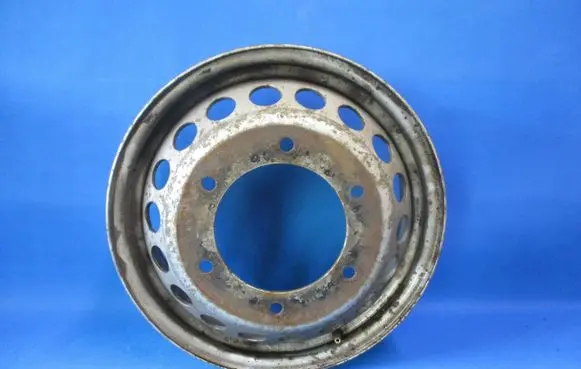 Mercedes-Benz Sprinter W906 R16 steel rim A0024010102