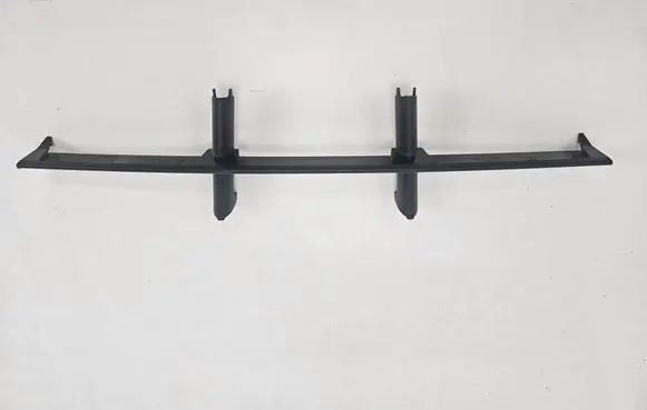 BMW 5 E60 E61 Front bumper lower grill 7033702 11460915