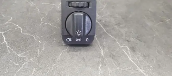Opel Corsa B Fog light switch 90481763