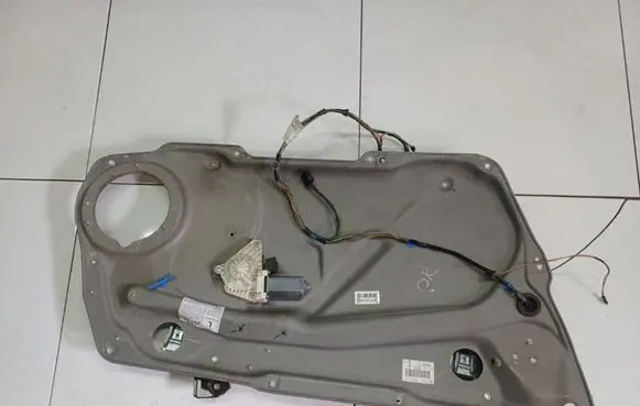Mercedes-Benz A W169 Sliding door window regulator with motor A169