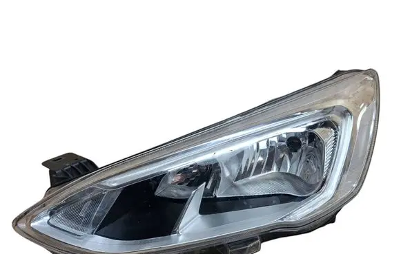 Ford Focus Headlight/headlamp JX7B13W030AE
