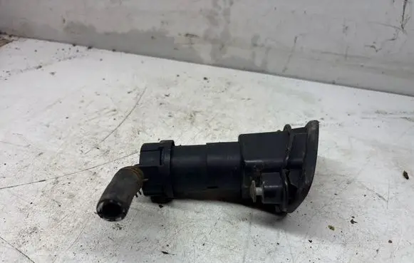 Audi A4 S4 B7 8E 8H Headlight washer spray nozzle