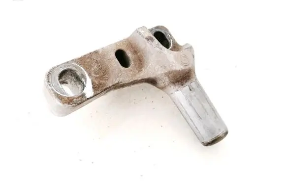 Volkswagen Golf IV Engine mounting bracket HL315M10