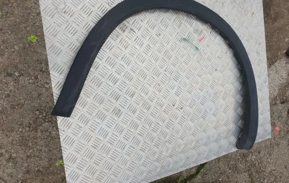Volvo V60 Front arch trim 31448945