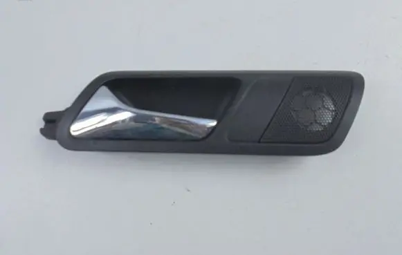 Volkswagen PASSAT B6 Rear door interior handle 3C4839113