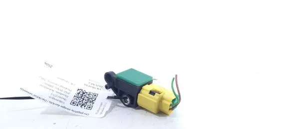 Volkswagen Sharan Airbag deployment crash/impact sensor 8K0973323S