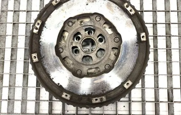 Renault Scenic III - Grand scenic III Dual mass flywheel 