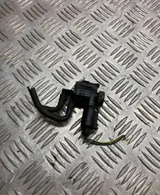 Skoda Octavia Mk2 (1Z) Turbo solenoid valve 1J0906283C 1836