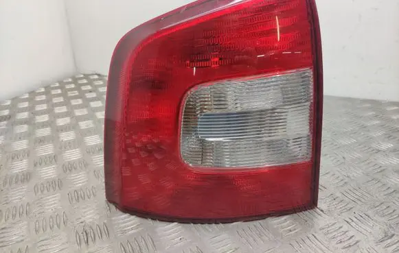 Skoda Octavia Mk2 (1Z) Rear/tail lights