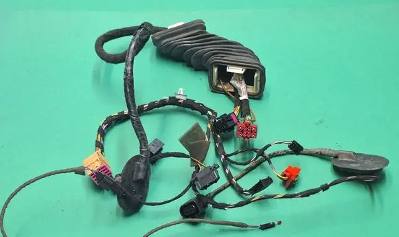 Volkswagen Transporter - Caravelle T5 Front door wiring loom 7h0971161