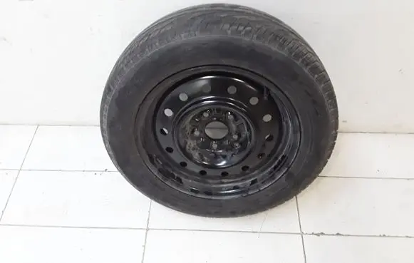 Nissan Primera R16 spare wheel 