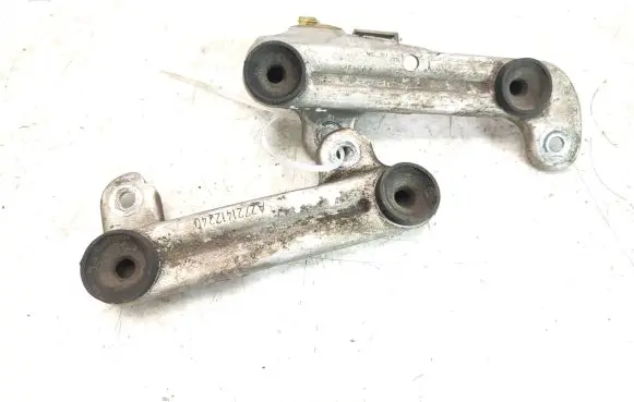 Mercedes-Benz CLS C219 Engine control unit holder A2721412240 A2721411640