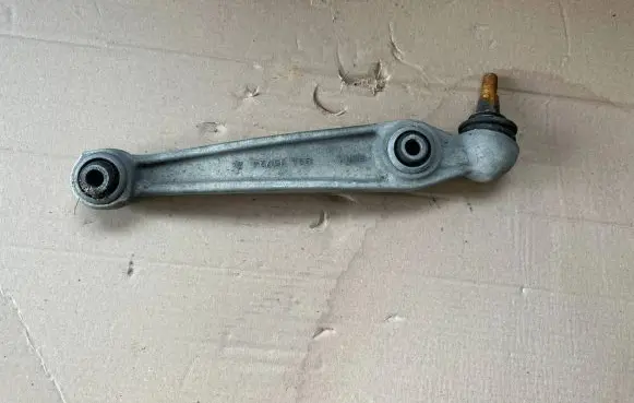 BMW X5 E70 Front lower control arm/wishbone