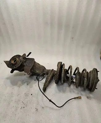 Audi V8 Front wheel hub