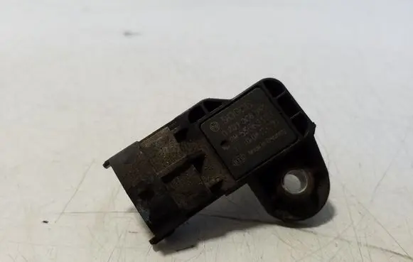 Chevrolet Captiva Air pressure sensor 0281006052