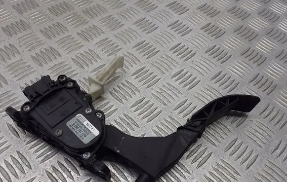 Seat Leon (1M) Accelerator pedal position sensor 6Q1721503B