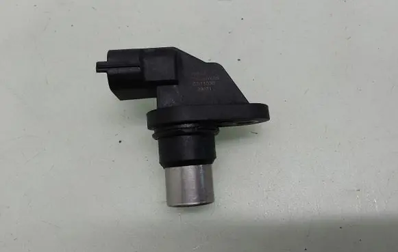 Volvo S80 Camshaft position sensor SS11030