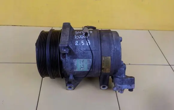 Ford Kuga I Air conditioning (A/C) compressor (pump) 3M5H19D629ML HYDB
