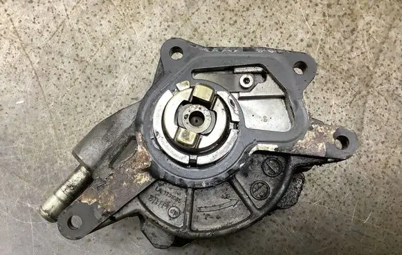 Vacuum pump