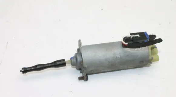 Mercedes-Benz S W221 Seat adjustment motor 0130002644