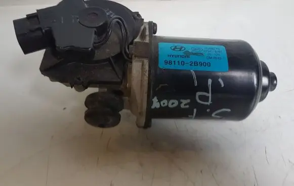 Hyundai Santa Fe Wiper motor 981102B900