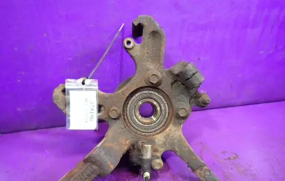 Chrysler Grand Voyager III Front wheel hub spindle knuckle