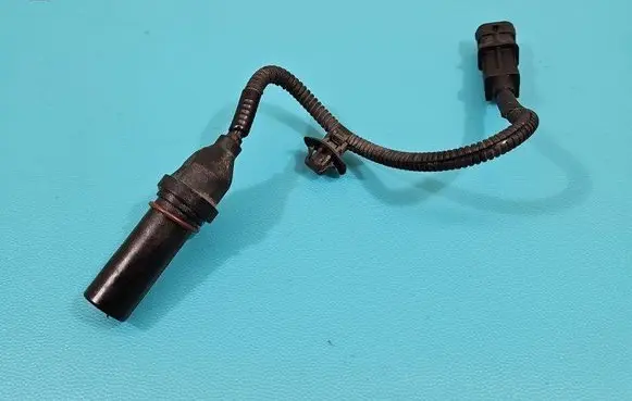 Hyundai Elantra Crankshaft position sensor 39180-2B000 IMPRK1484400