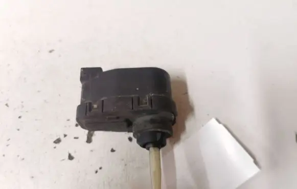 BMW 3 E36 Headlight level adjustment motor 0307851327