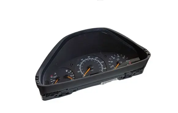 Mercedes-Benz E W210 Speedometer (instrument cluster) 2105404848 A2105404848