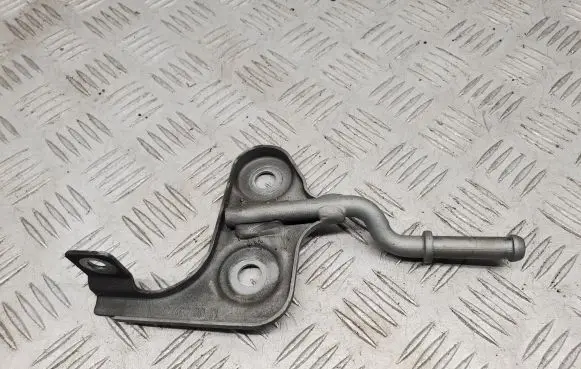 Mercedes-Benz CLS C218 X218 Muffler mount bracket/holder A2124923041