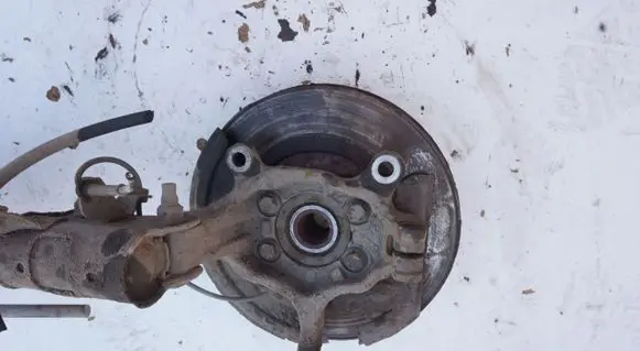 Nissan Qashqai Front wheel hub